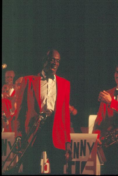 1985-36.jpg - 18.07.1985 Arena Stage
"The Johnny Otis Show":
N.N. (tp), Preston Love, Streamline Ewing