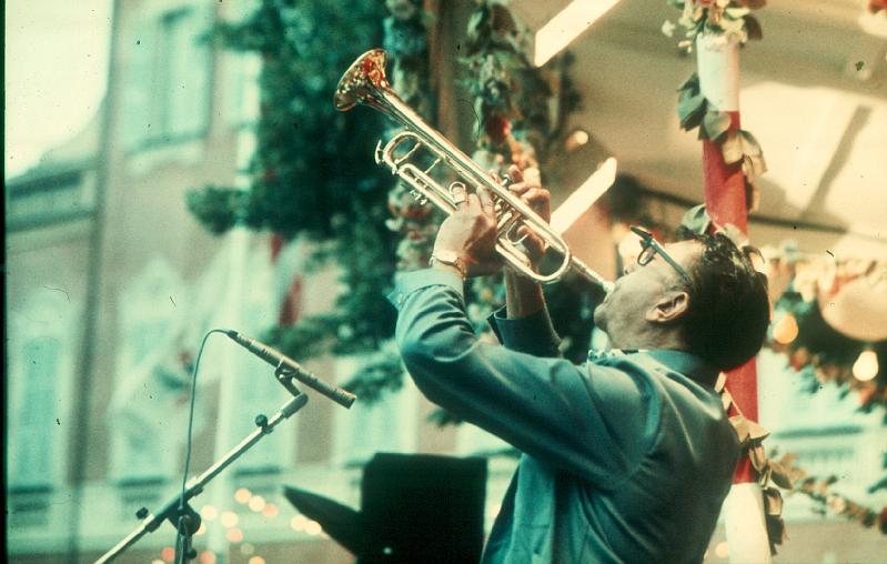 1976-019.jpg - 1976 Dance Stage
Doc Cheatham (Foto Diethelm Schäffner)