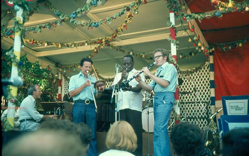 1976-030.jpg - New York Repertory Company 1976 Garden Stage
Dick Hyman, Eddie Bert, Cootie Williams, Bob Wilber