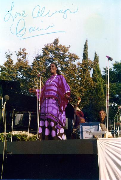 1976-088.jpg - 1976 NYRC; Carrie Smith, Bucky Pizzarelli