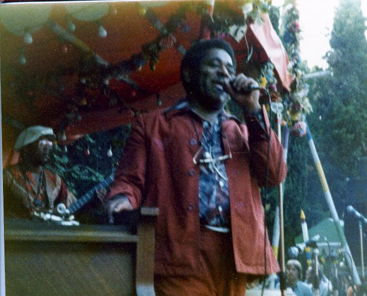 1976-095.jpg - 1976 Dizzie Gillespie