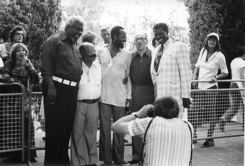 1976-119-DS-2524.jpg - 1976 Arvell Shaw, Milt Buckner, Percy Heath, George Duvivier, Major Holley off-stage (Foto Diethelm Schäffner)