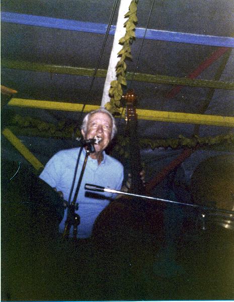 1976-138.jpg - 1976 Bob Haggart