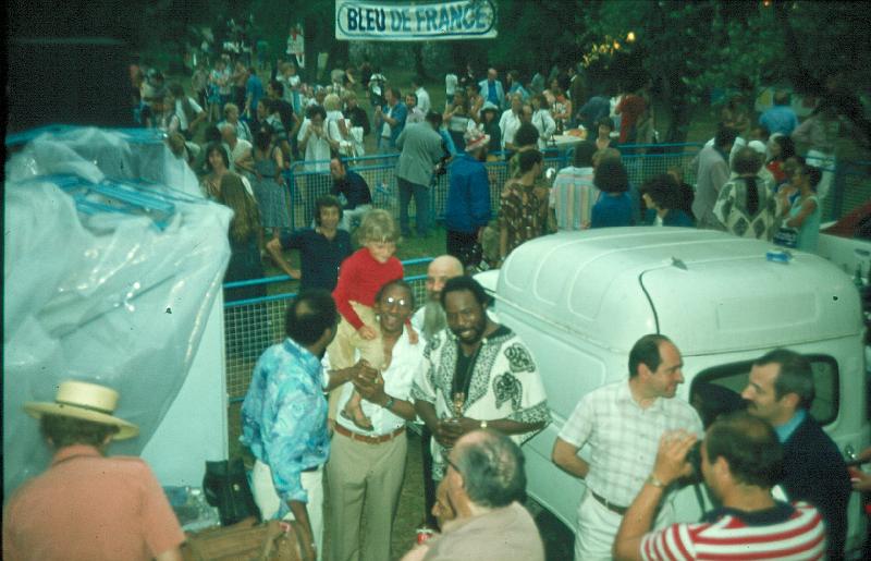 1977-001.jpg - 1977 Joe Newman a.o. off-stage