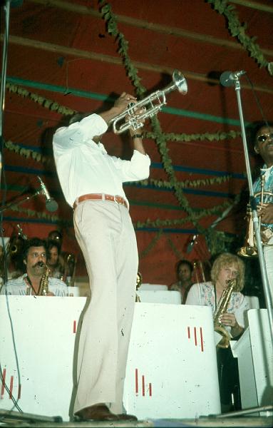 1977-010.jpg - 1977 Joe Newman a.o.