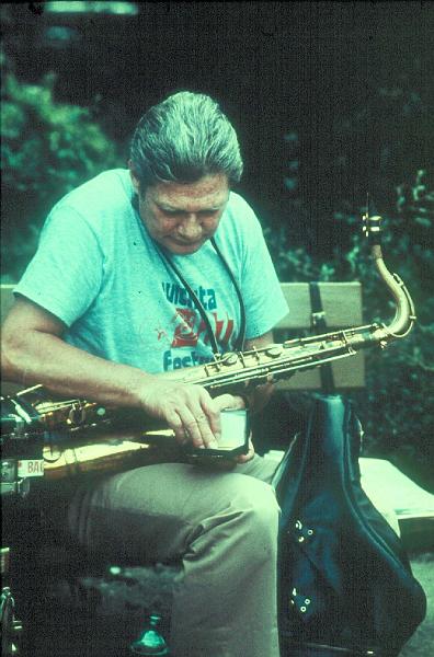 1977-DS28.jpg - 1977 Zoot Sims off-stage (Foto Diethelm Schäffner)