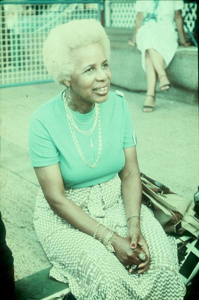 1977-DS34.jpg - 1977 Mona Hinton (Foto Diethelm Schäffner)