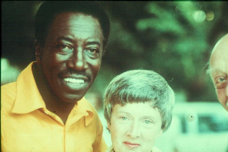 1977-DS36.jpg - 1977 Joe Williams (Foto Diethelm Schäffner) off-stage