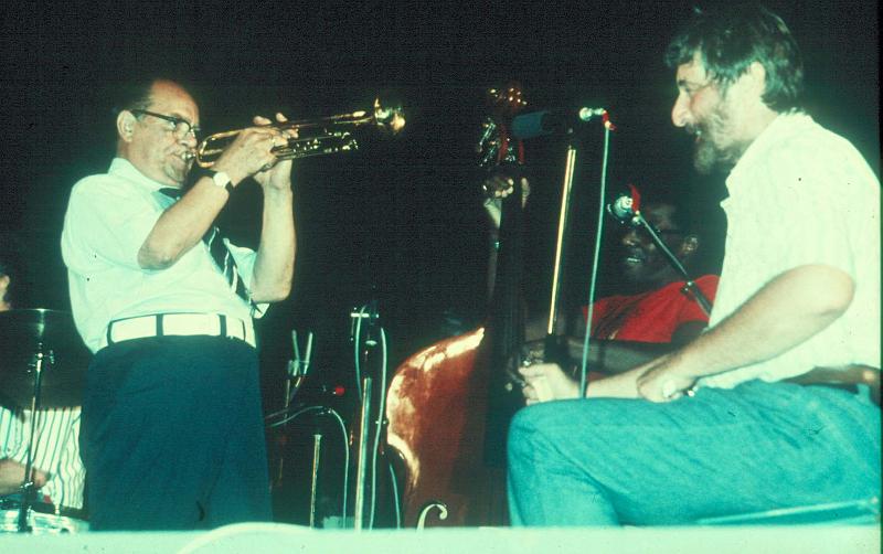 1977-DS39.jpg - 1977 Pee Wee Erwin, Jimmy Maxwell (Foto Diethelm Schäffner)