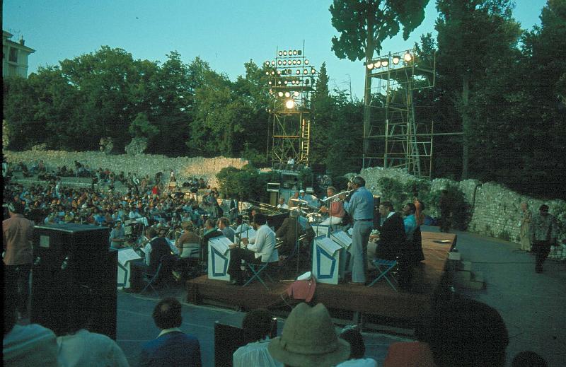 1978-015.jpg - 1978 Lionel Hampton All Star Big Band