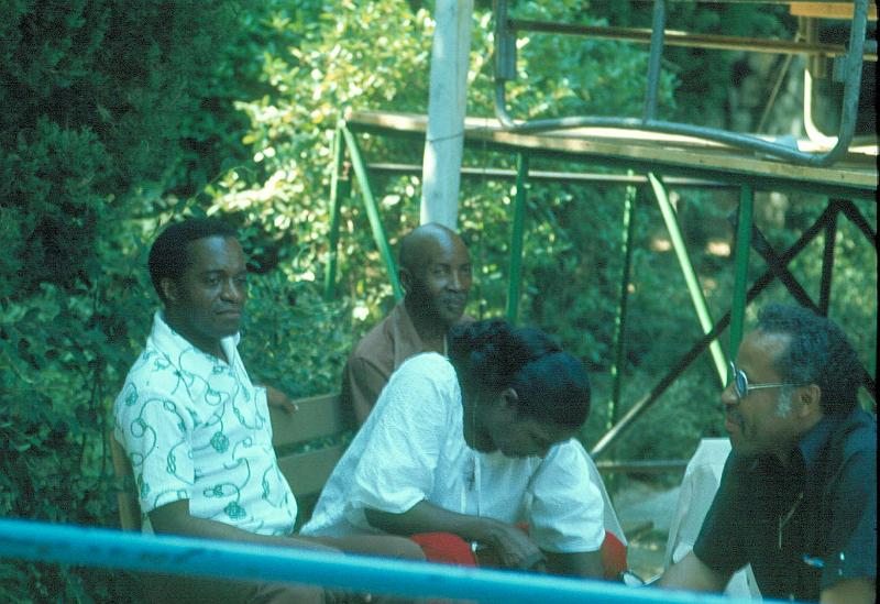 1978-022.jpg - 1978 Jackie Williams, Carrie Smith, 'Cleanhead' Vinson, Lockshaw Davis a.o. off-stage