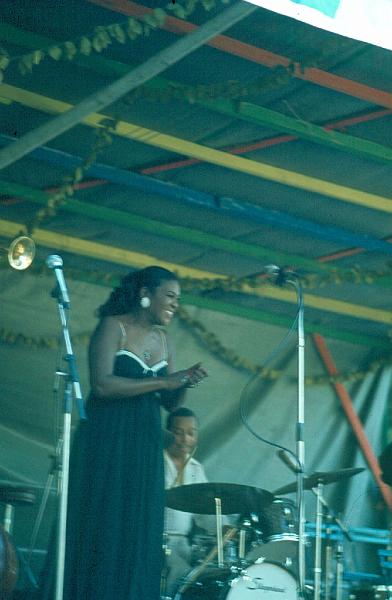 1978-025.jpg - 1978 Carrie Smith a.o.