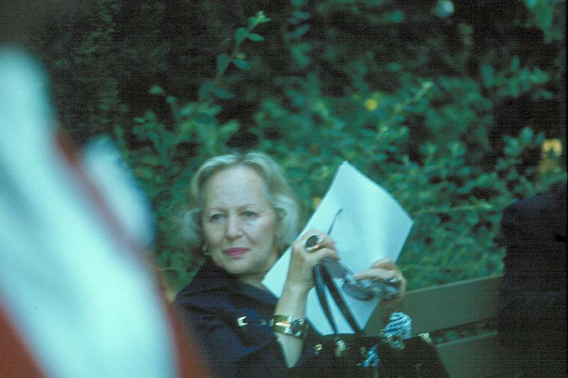 1978-054.jpg - 1978 Anne Davison off-stage