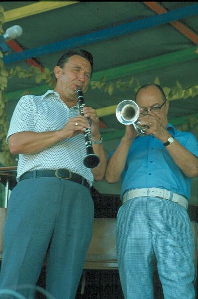 1978-069.jpg - 1978 Johnny Mince - Pee Wee Erwin