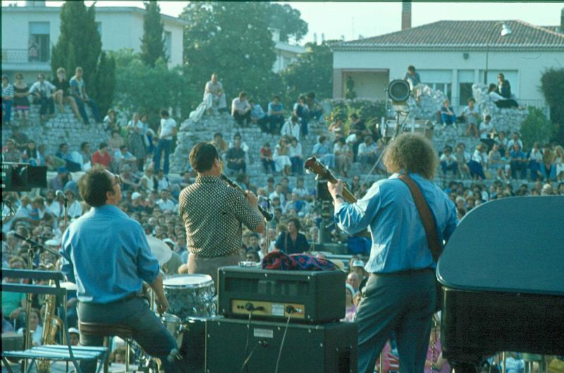 1978-080.jpg - 16.07.1978 Arena Stage
"Alex Welsh Band":
Al Gay, Roger Nobes, Johnny Mince