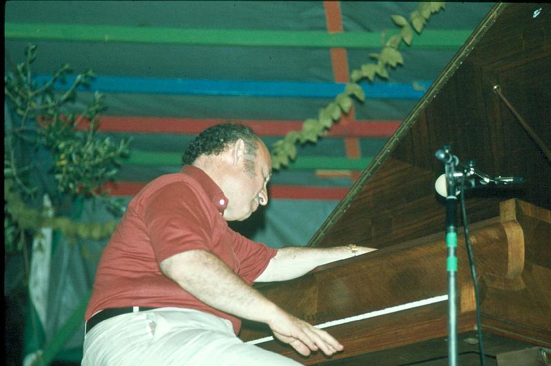 1978-120.jpg - 1978 George Wein