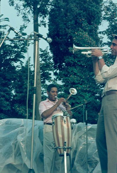 1979-021.jpg - 11.07.1979 Arena Stage New York Repertory Company - Dizzie Gillespie dir.; Dizzy Gillespie, Dick Sudhalter