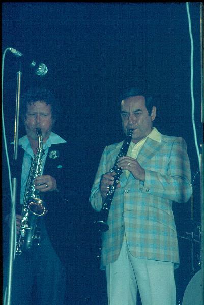 1979-027.jpg - 11.07.1979 Arena Stage Bob Wilber - Peanuts Hucko - Jay McShann Qintet & Guests