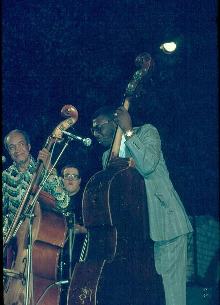 1979-034.jpg - 11.07.1979 Dance Stage
Slam Stewart, Duffy Jackson, Major Holley