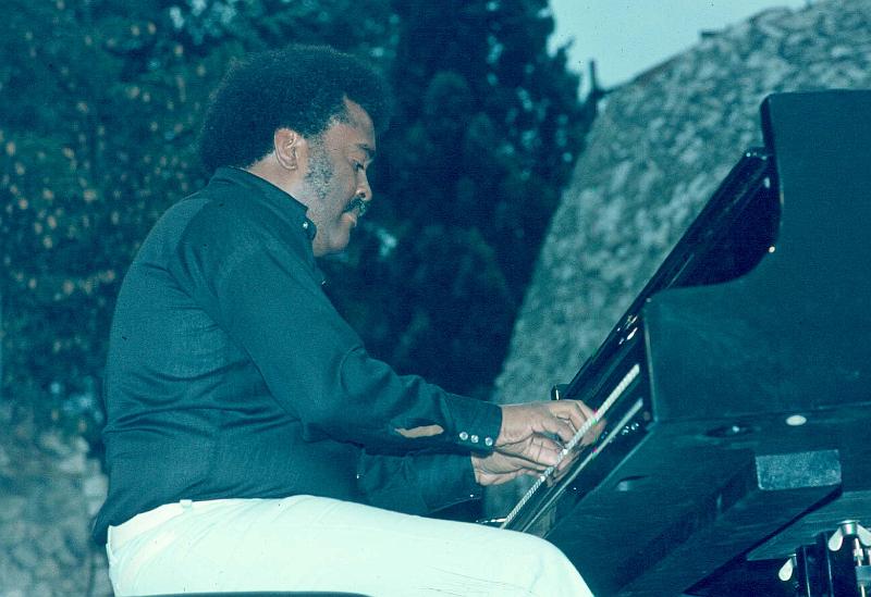 1979-063.jpg - 1979 Arena Stage: Ray Bryant