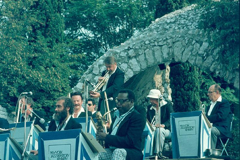 1979-072.jpg - 1979 Arena Stage
NYRC: Michael Zwerin, Andy Lawrence, Eddie Bert, Dick Sudhalter, Jimmy Maxwell, Britt Woodman, Heywood Henry, Ernie Royal, Pee Wee Erwin