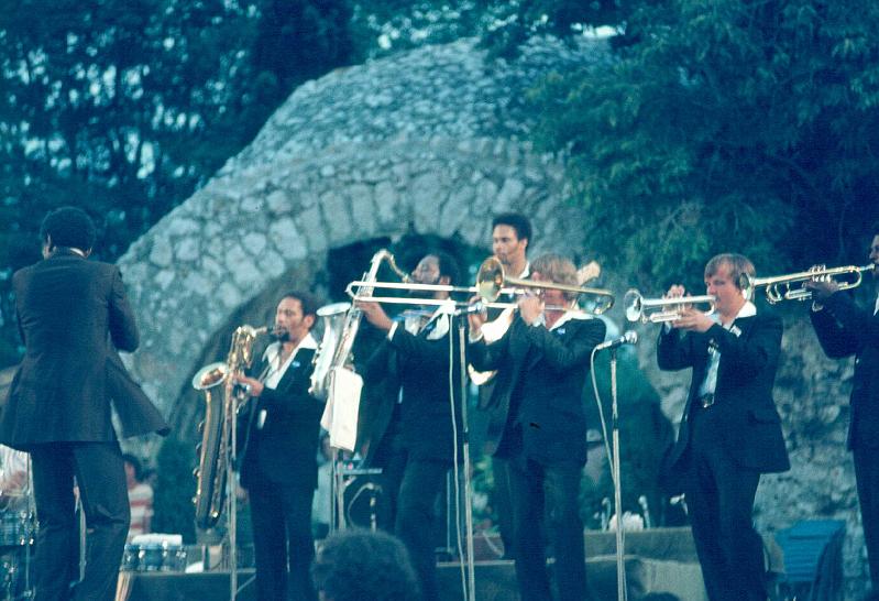 1979-085.jpg - 1979 Arena Stage: B.B. King Blues Band