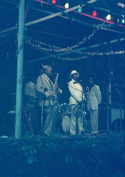 1979-100.jpg - 1979 Garden Stage
Major Holley, Sonny Stitt, Al Grey, Milt Jackson