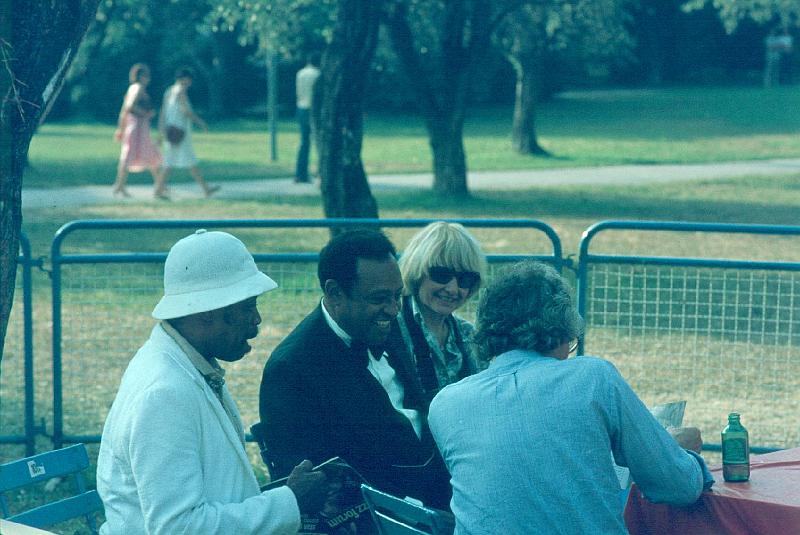 1979-117.jpg - 1979 Al Grey - Lionel Hampton - Dave Brubeck off-stage