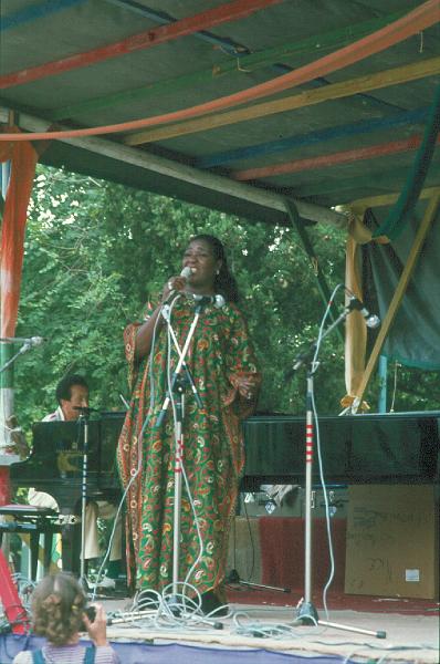 1980-35.jpg - 1980 Carrie Smith