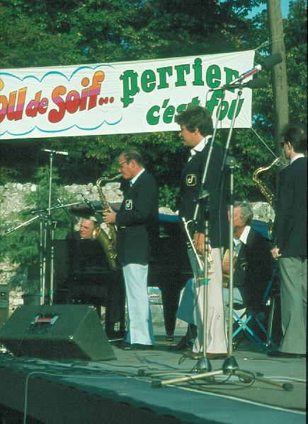 1981-06.jpg - 18.07.1981 Arena Stage
The Concord All Stars:
Dave McKenna, Al Cohn, Cal Collins, Warren Vaché, Scott Hamilton