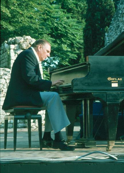 1981-10.jpg - 18.07.1981 Arena Stage
The Concord All Stars:
Dave McKenna