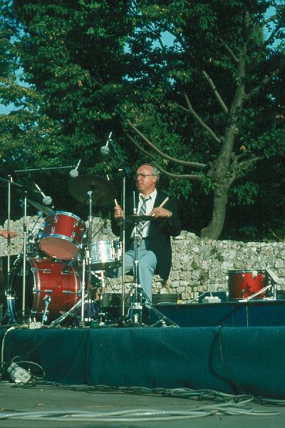 1981-12.jpg - 18.07.1981 Arena Stage
The Concord All Stars:
Jake Hanna