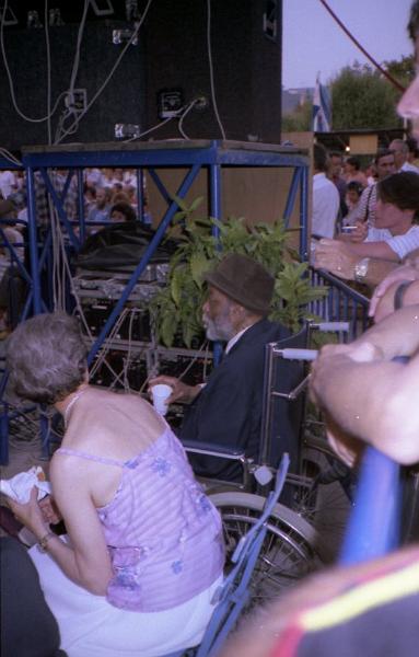 1983-004.jpg - 1983 Jo Jones off-stage