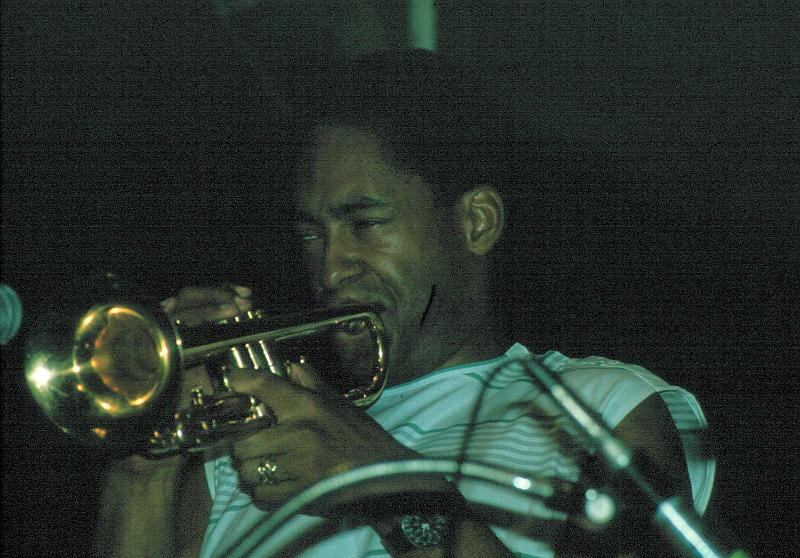 1983-074.jpg - 1983 Jon Faddis