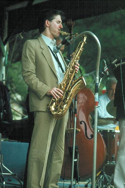 1983-089.jpg - 11.07.1983 Dance Stage
Scott Hamilton, Bob Rosengarden