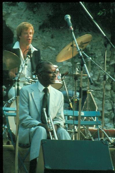 1983-118.jpg - 14.07.1983 Arena Stage
"Bob Wilber & The Bechet Legacy":
Butch Miles, Jabbo Smith