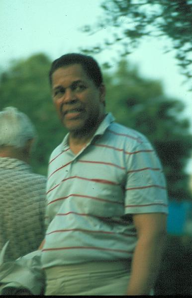 1983-129.jpg - 1983 John Lewis off-stage