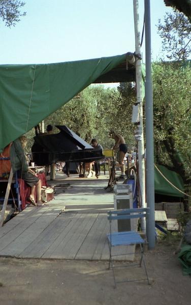 1983-194.jpg - 1983 John Lewis