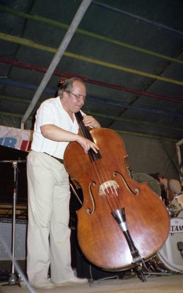 1984-024.jpg - 1984 Pierre Michelot