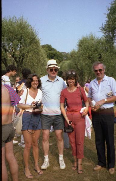 1984-031.jpg - 1984 Willa Rowder, Dick Wellstood off-stage