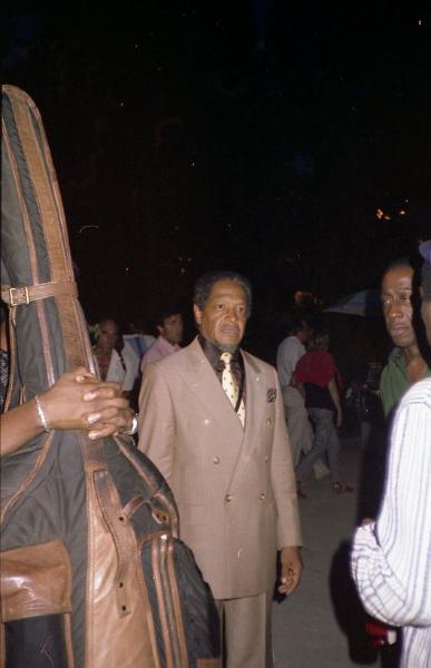 1984-034.jpg - 1984 Illinois Jacquet off-stage