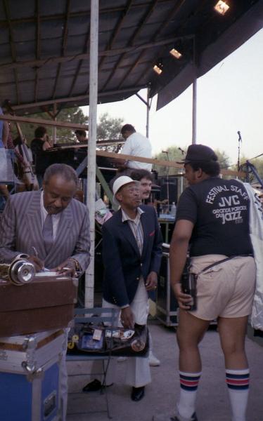 1984-052.jpg - 1984 Harry 'Sweets' Edison - All Grey off-stage