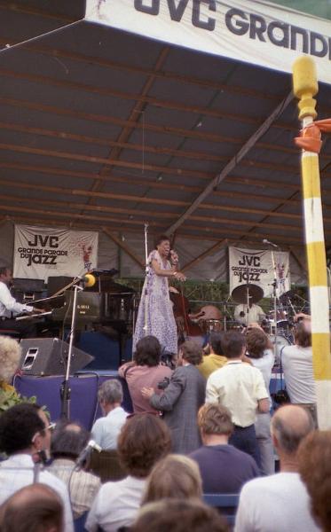 1984-056.jpg - 09.07.1984 Dance Stage
Johnny O'Neal, Dee Dee Bridgewater