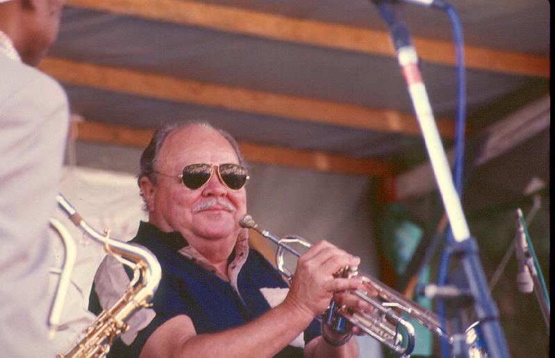 1984-084.jpg - 06.07.1984 Dance Stage
Billy Butterfield