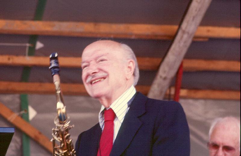 1984-100.jpg - 06.07.1984 Dance Stage
Bud Freeman, Bob Haggart