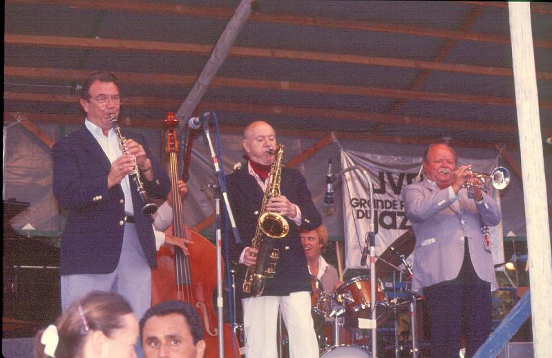 1984-116.jpg - 07.07.1984 Garden Stage
"Hall Of Fame All Stars":
Johnny Mince, Bob Haggart, Bud Freeman, Butch Miles, Billy Butterfield