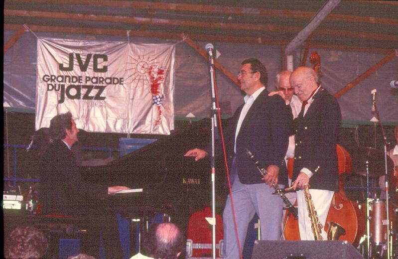 1984-127.jpg - 07.07.1984 Garden Stage
"Hall Of Fame All Stars":
Joe Bushkin, Johnny Mince, Bob Haggart, Bud Freeman