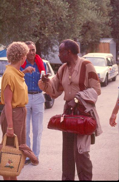 1984-171.jpg - 1984 Lindy Huppertsberg - Sweets Edison off-stage