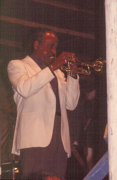 1984-207.jpg - 1984 Harry 'Sweets' Edison