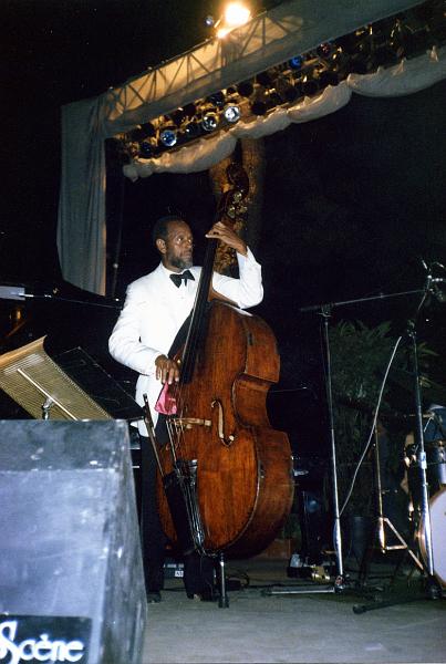 1985-54.jpg - 1985 Juan Les Pins: MJQ Percy Heath